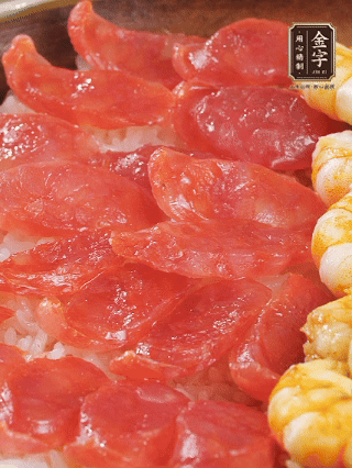 加白灼菜心，淋煲仔醬油